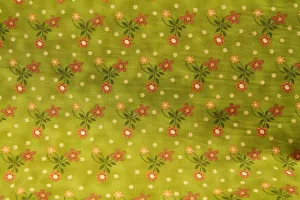 Cape Daisy Green Patchwork / Craft Fabric