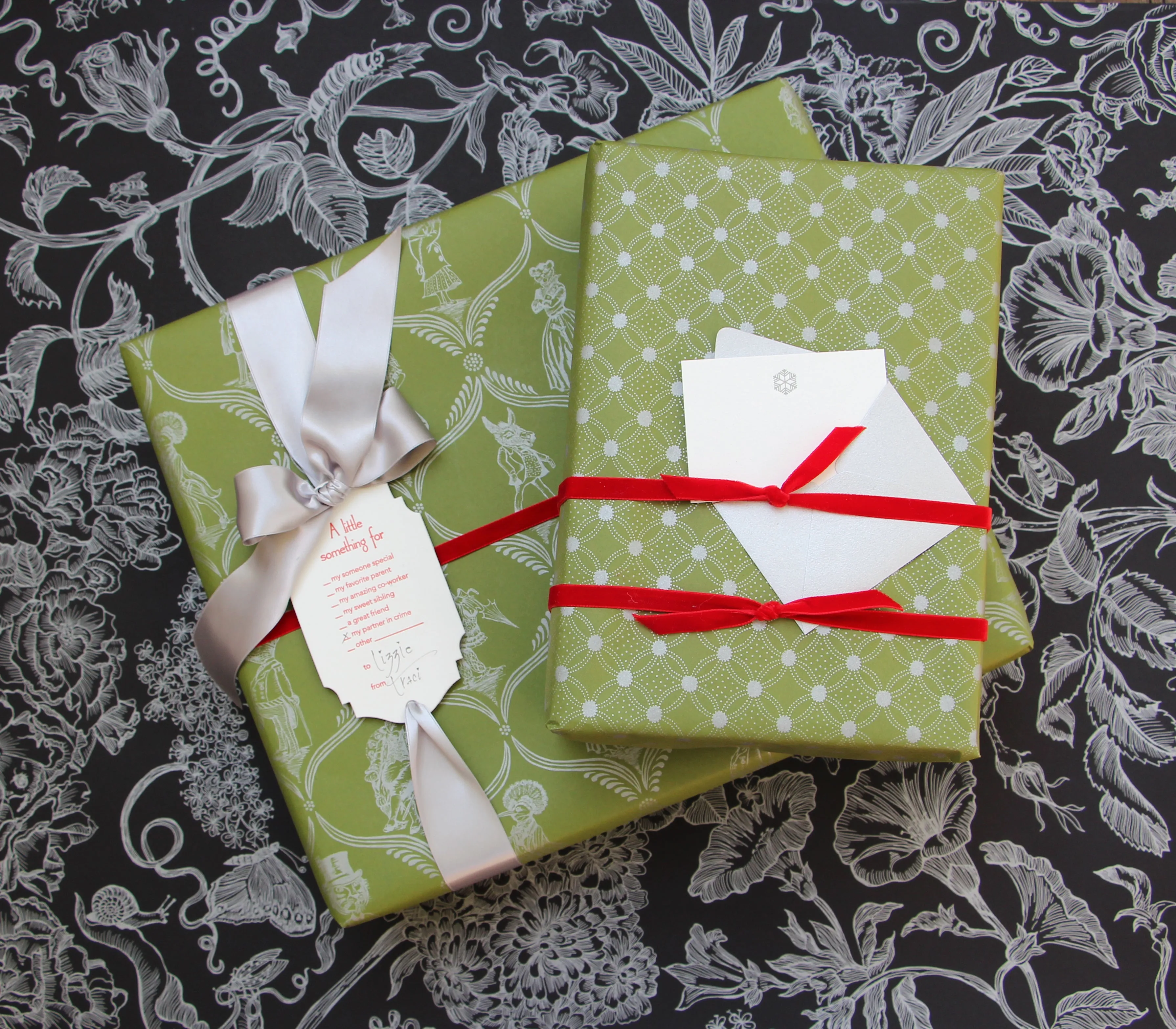 Gift Wrap | Menagerie | Green