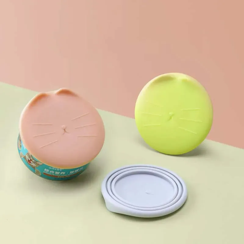 Silicone Pet Food Can Lid with Integrated Spoon